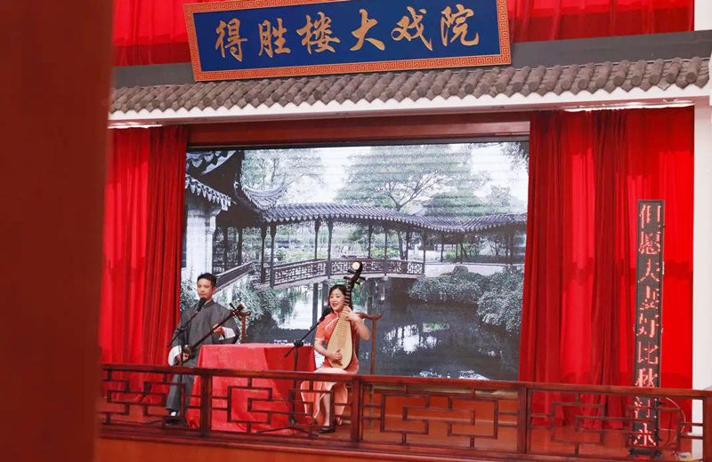 啤酒城、北茶商街“雙節(jié)”活動(dòng)活躍節(jié)日經(jīng)濟(jì)(圖5)