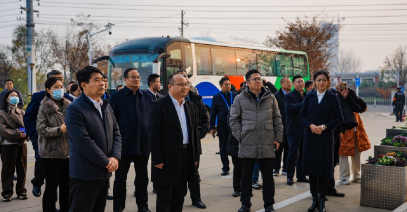 全省工會召開提升職工生活品質現場推進會議并觀摩黃發·嘻嗨青年社區